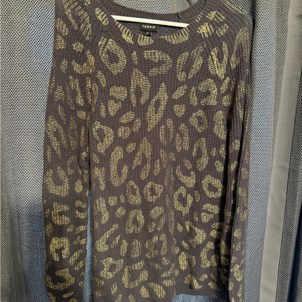 Torrid Leopard Print Crew Neck Sweater - Black and Gold